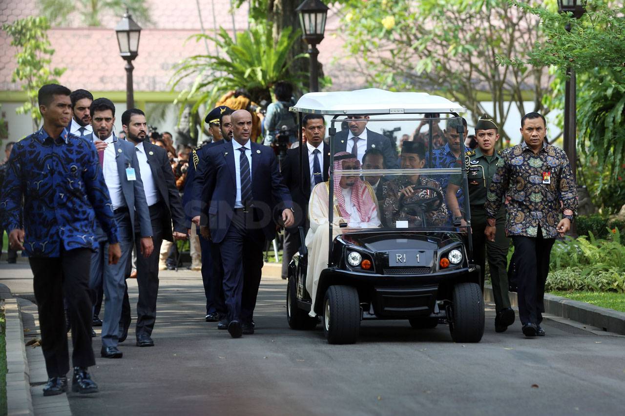 Raja Salman Tanam Pohon...