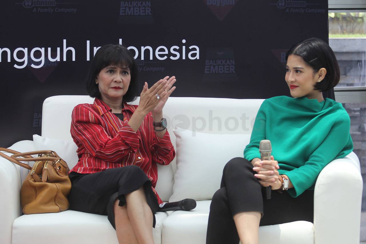 Gerakan Balikkan Ember...