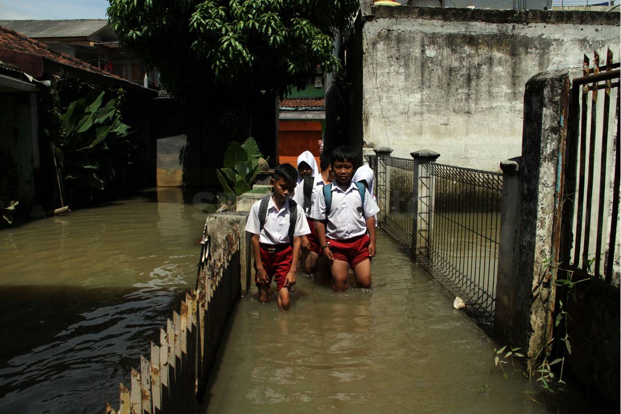 Bangunan Sekolah Masih...