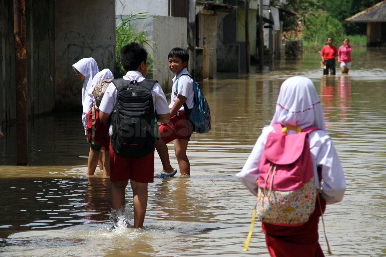 Bangunan Sekolah Masih...