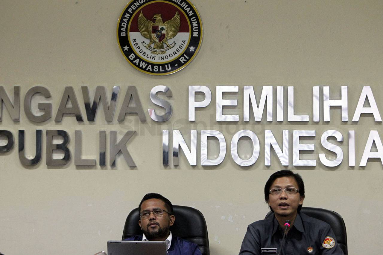 Bawaslu Sampaikan Hasil...