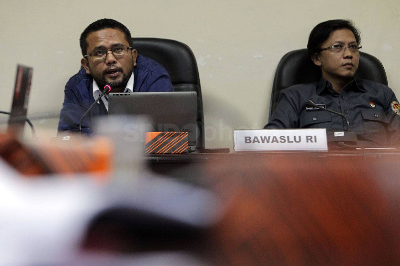 Bawaslu Sampaikan Hasil...