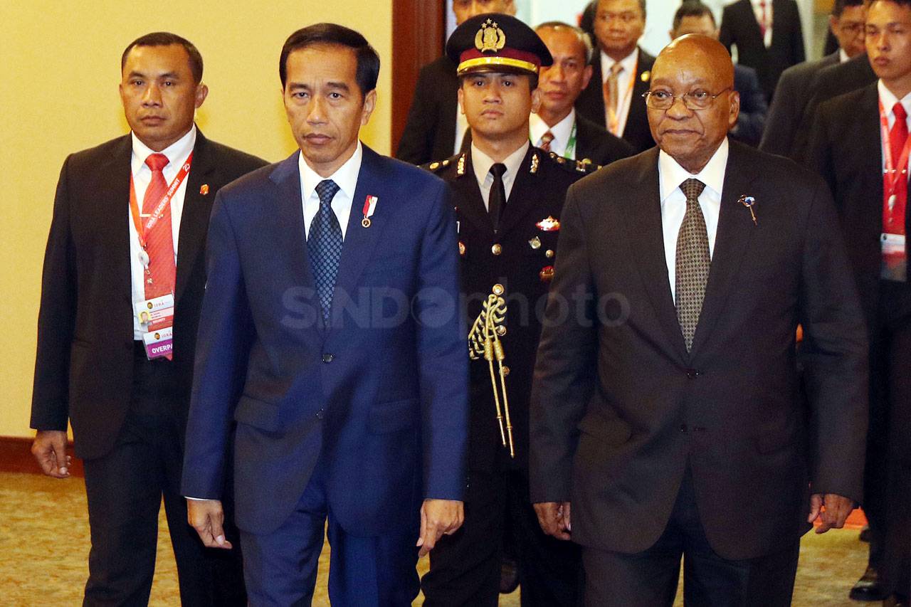 Presiden Jokowi Buka...