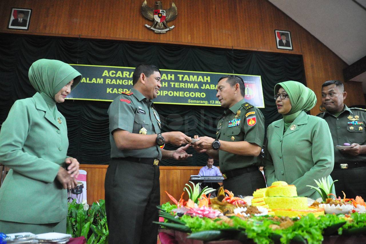 Brigjen TNI Muhamad...