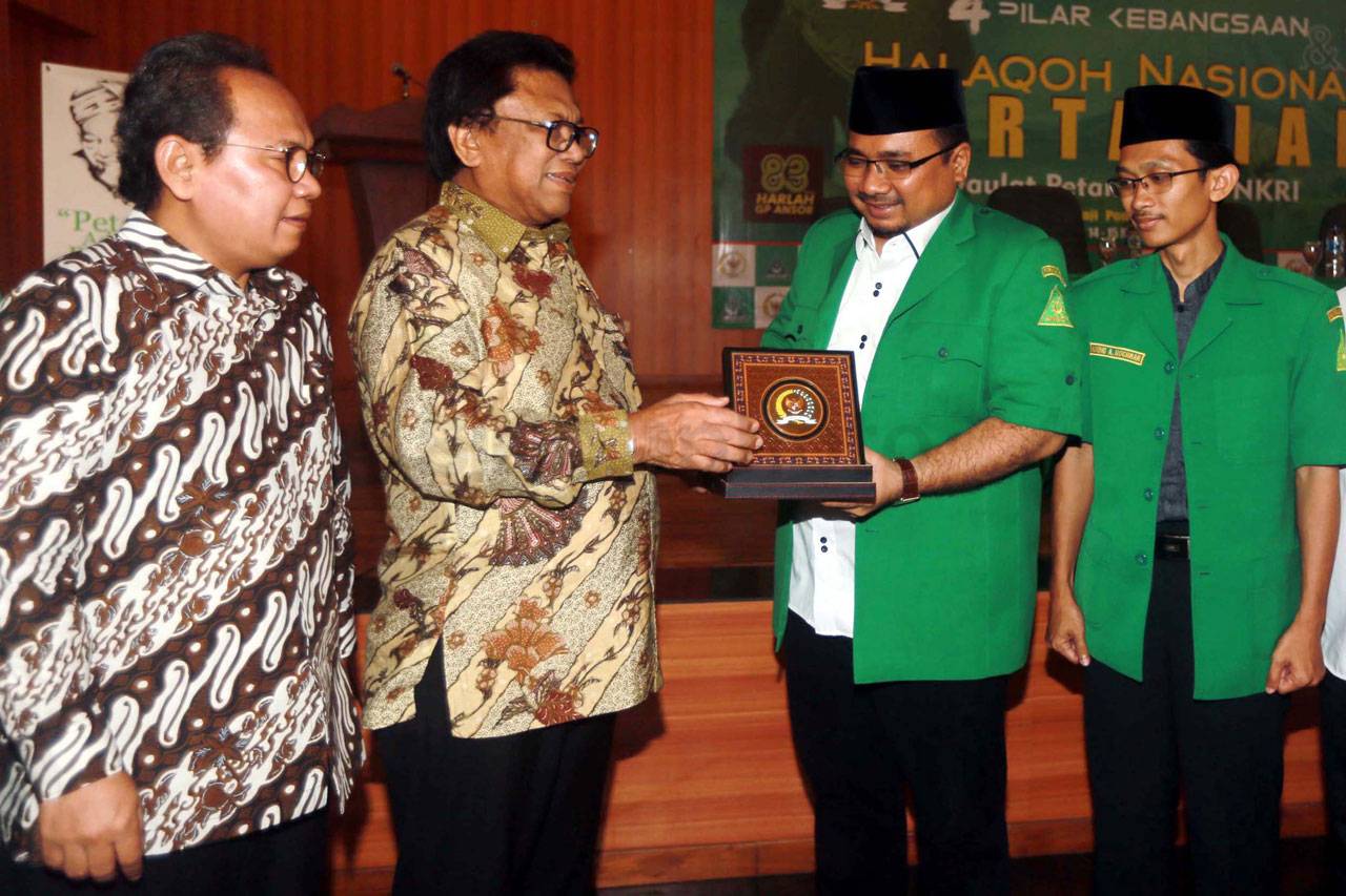 Oesman Sapta Buka Halaqah...