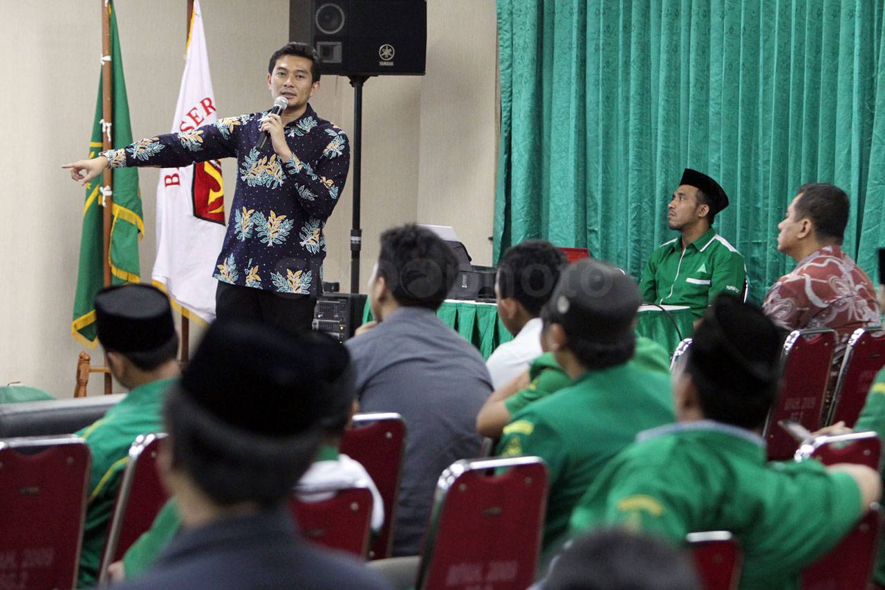 GP Ansor Gelar Diskusi...