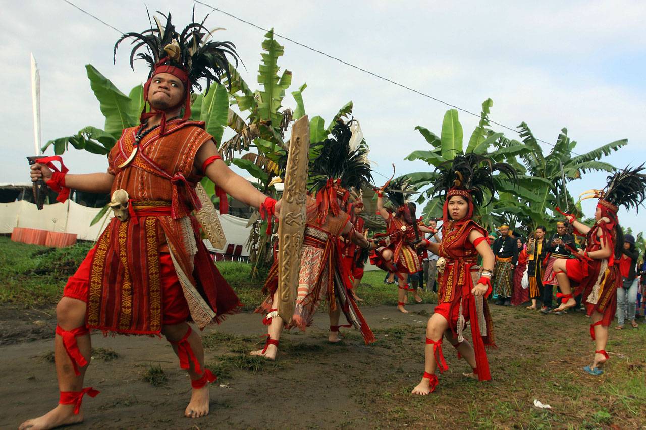 Kemeriahan Karnaval...