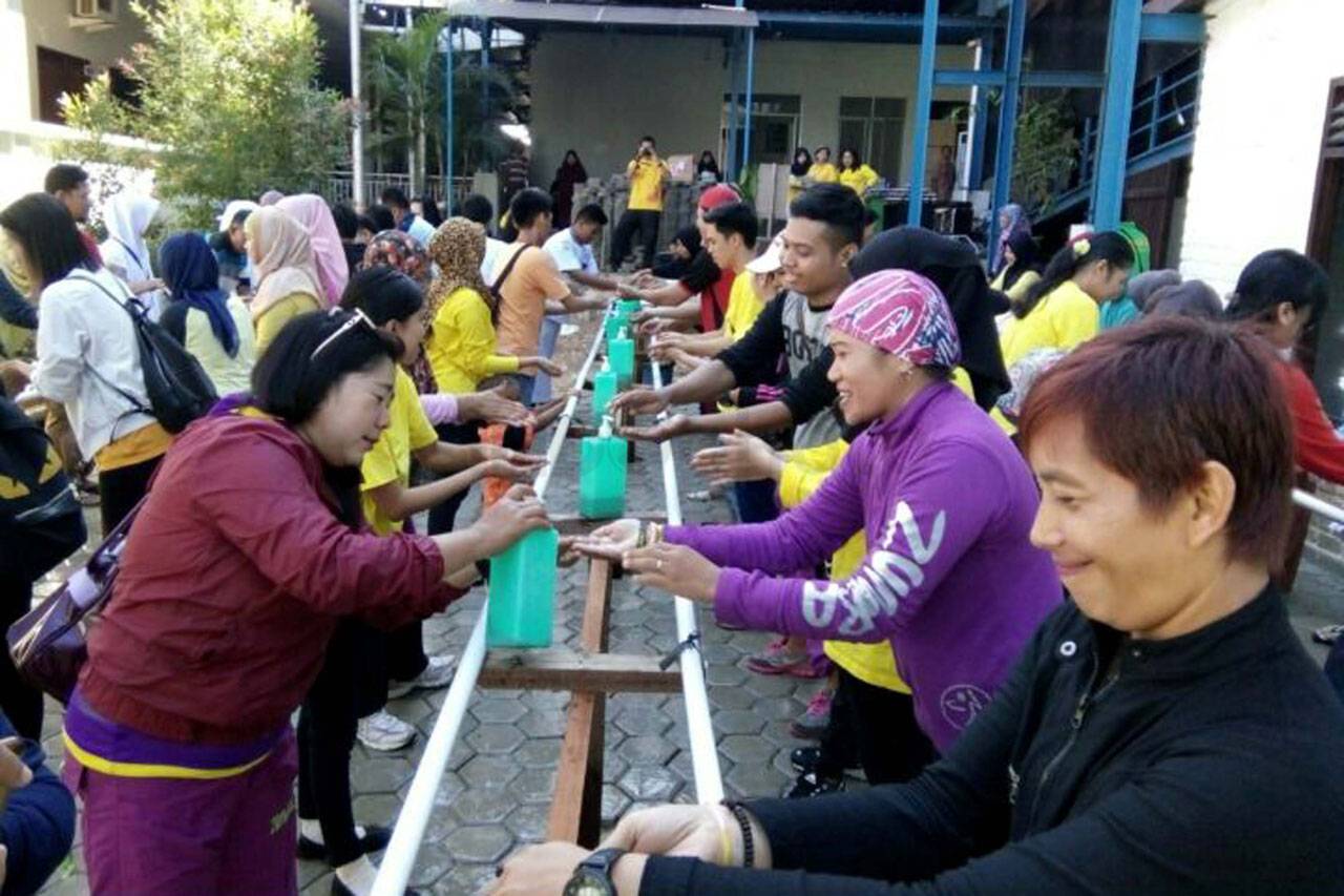 Gerakan Cuci Tangan...