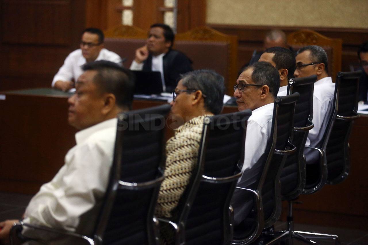 Fahmi Darmawansyah Jalani...
