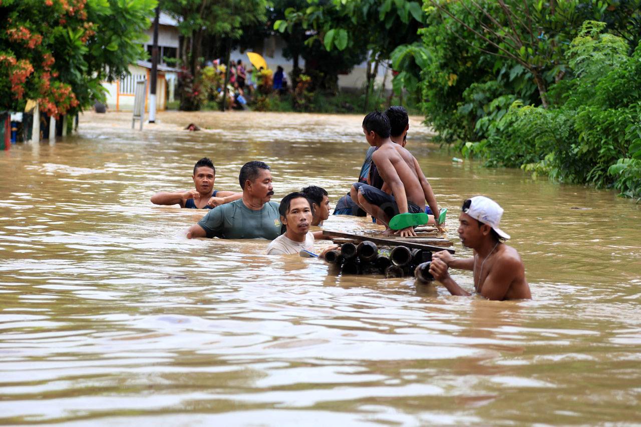 Hujan Beberapa Jam,...