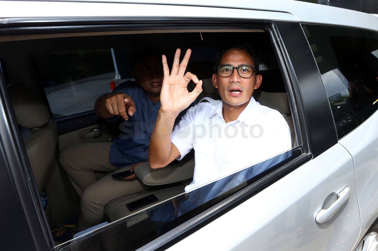 Ditemani Anies, Sandiaga...
