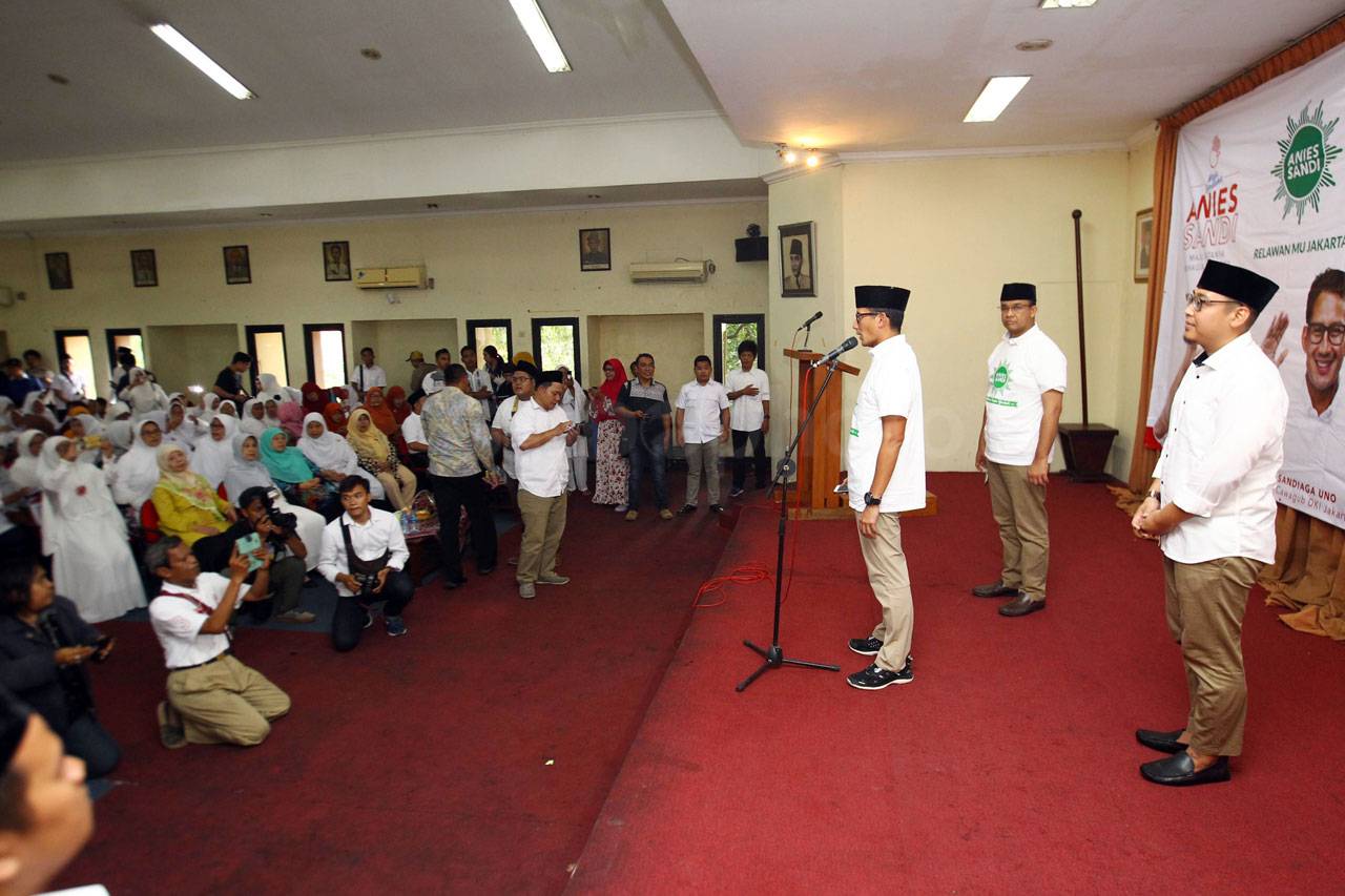 Pasangan Anies-Sandi...