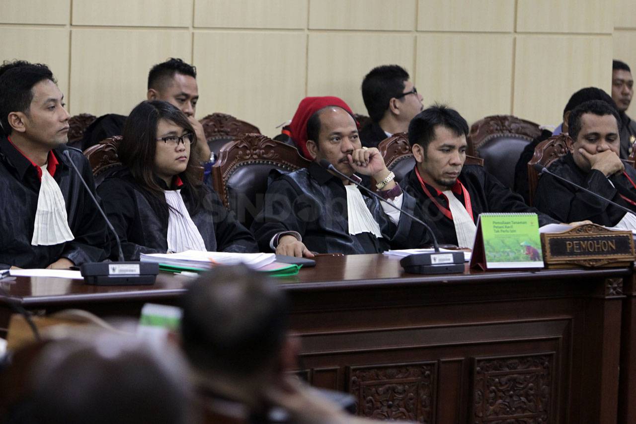 MK Gelar Sidang Sengketa...
