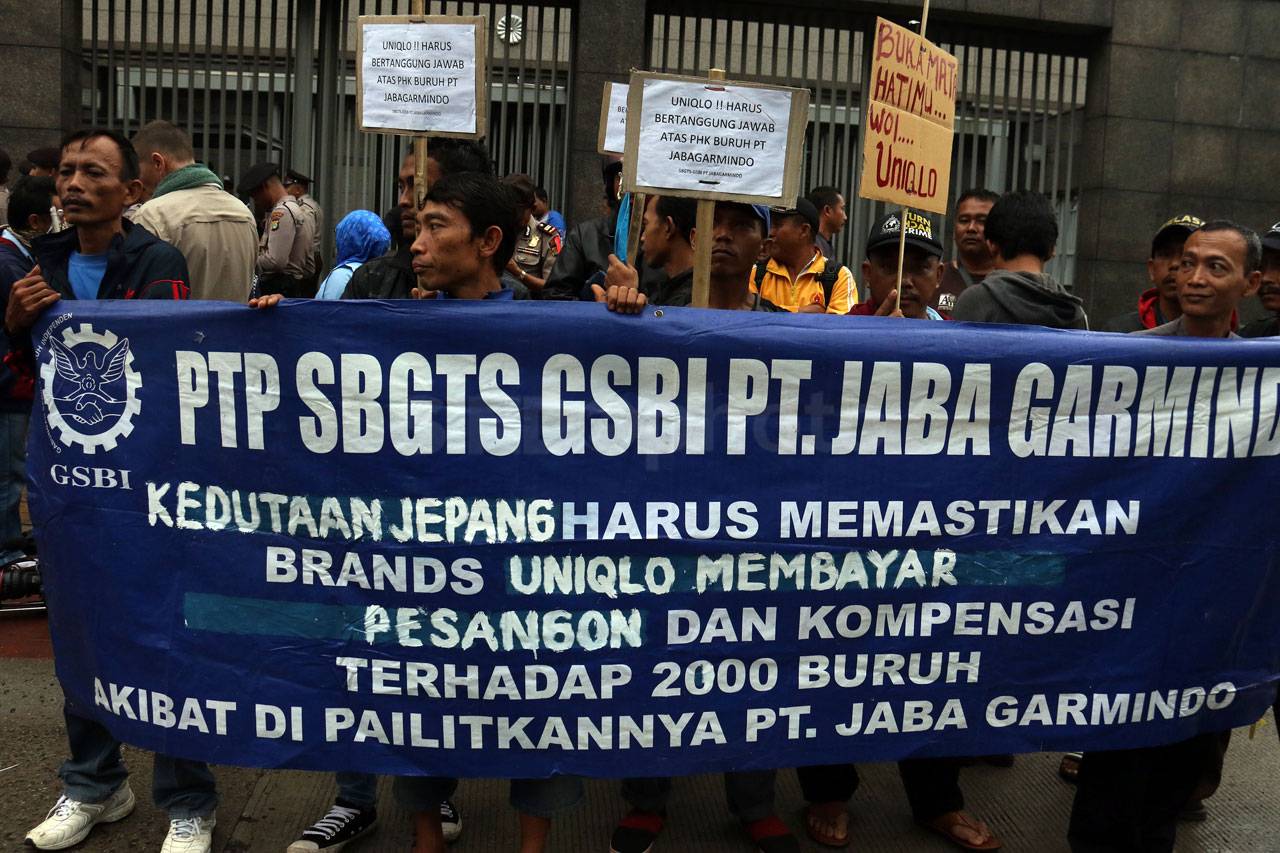 Demo di Depan Kedubes...