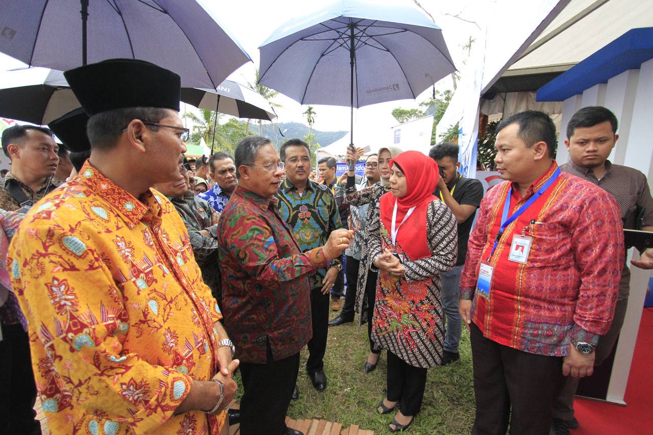 Jamkrindo Dorong Program...