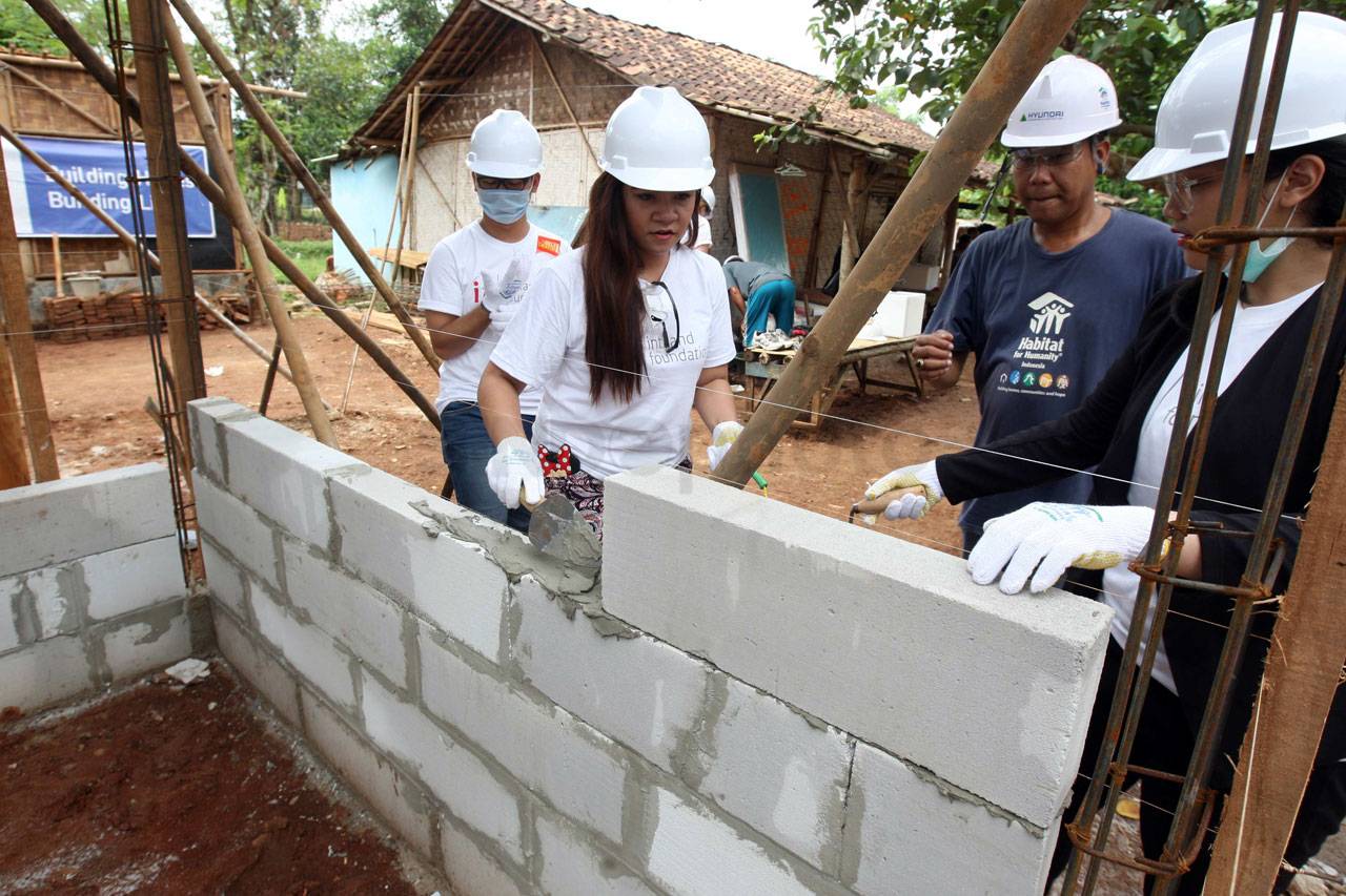 Program Intiland Teduh...