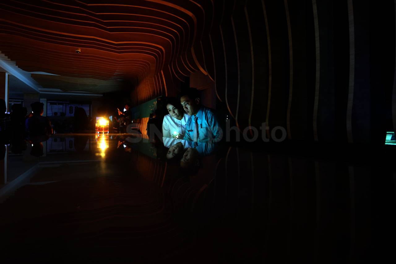 Aksi Earth Hour di Palembang