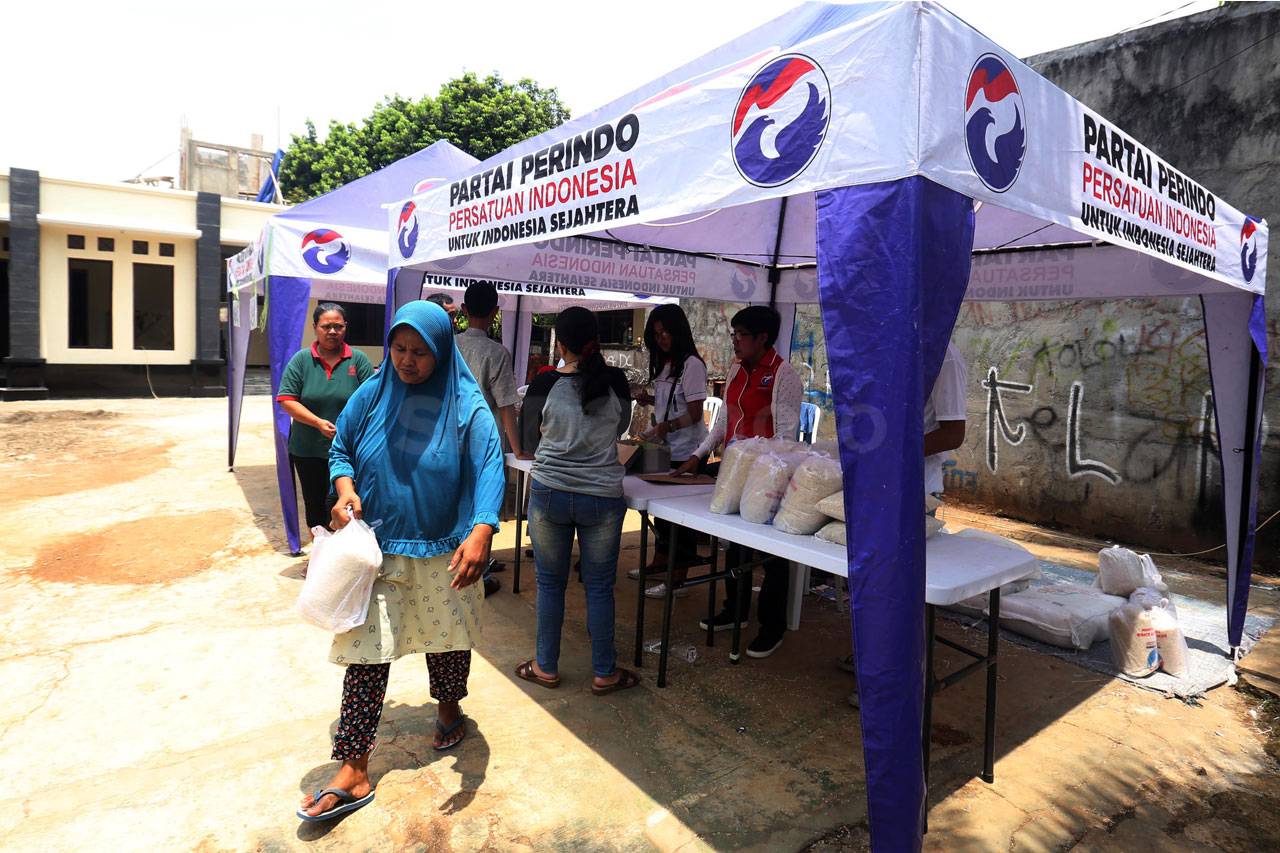 Peduli Masyarakat Bawah,...