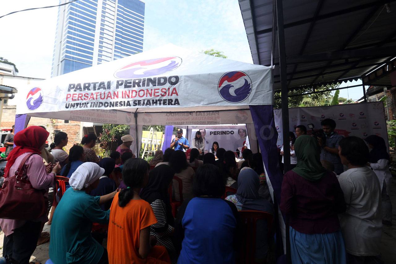 Peduli Masyarakat Bawah,...
