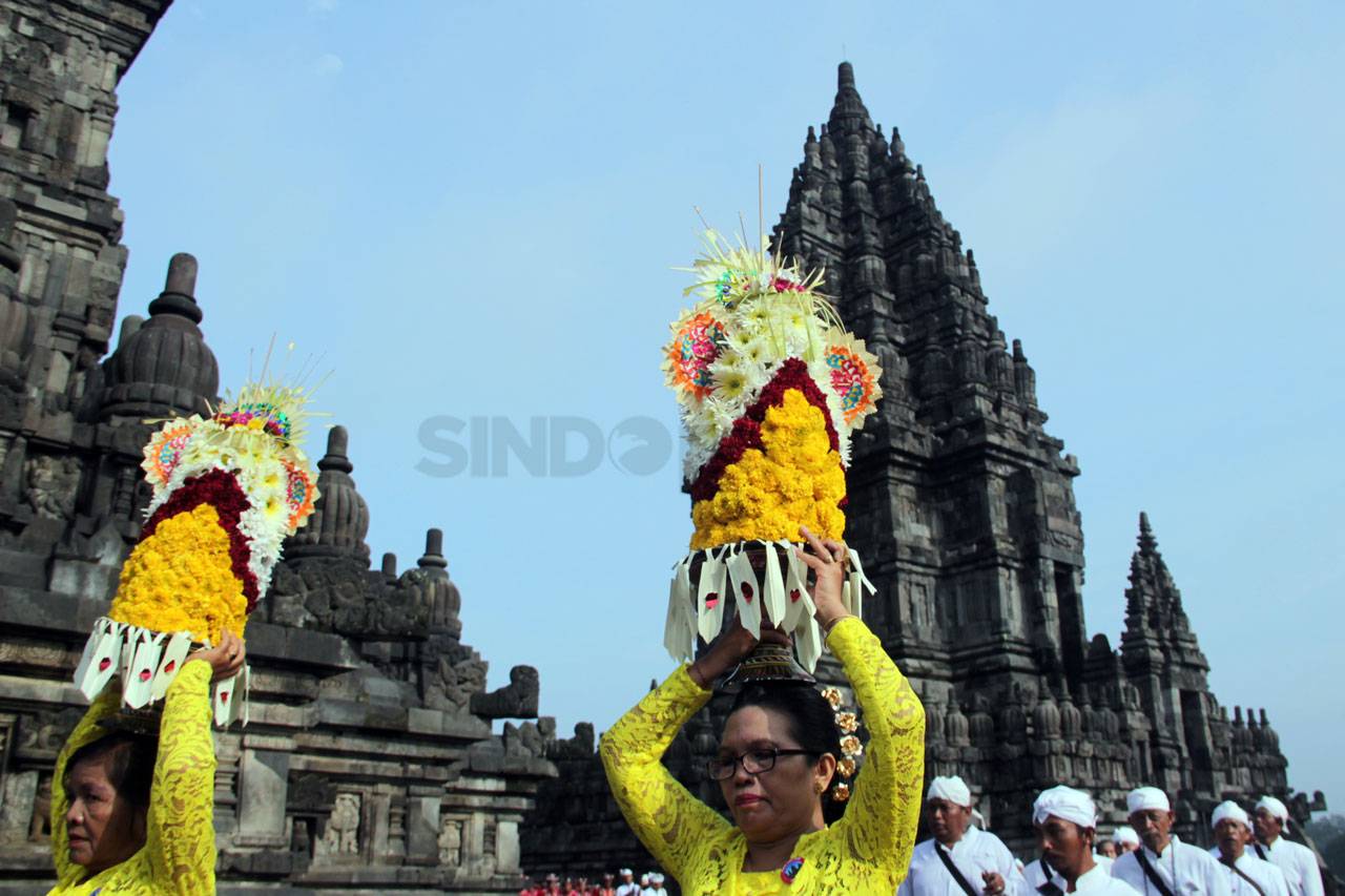 Perayaan Tawur Agung...