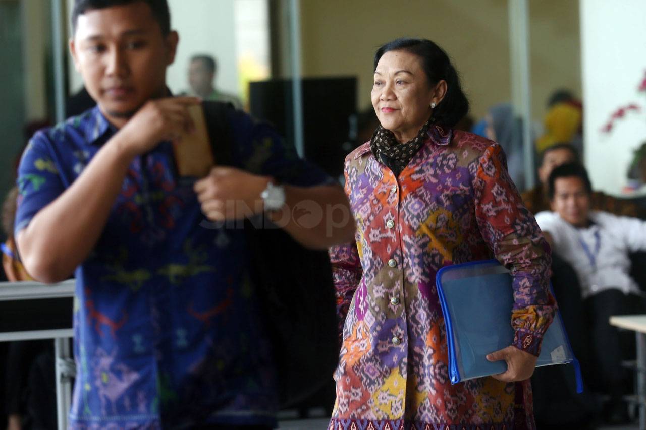 Kembangkan Kasus E-KTP,...