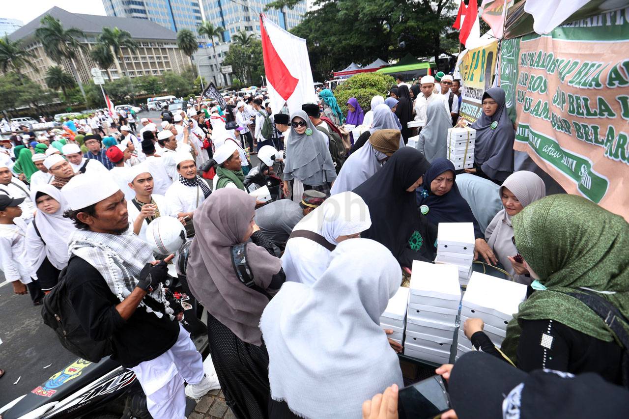 Aksi 313 Berlangsung...