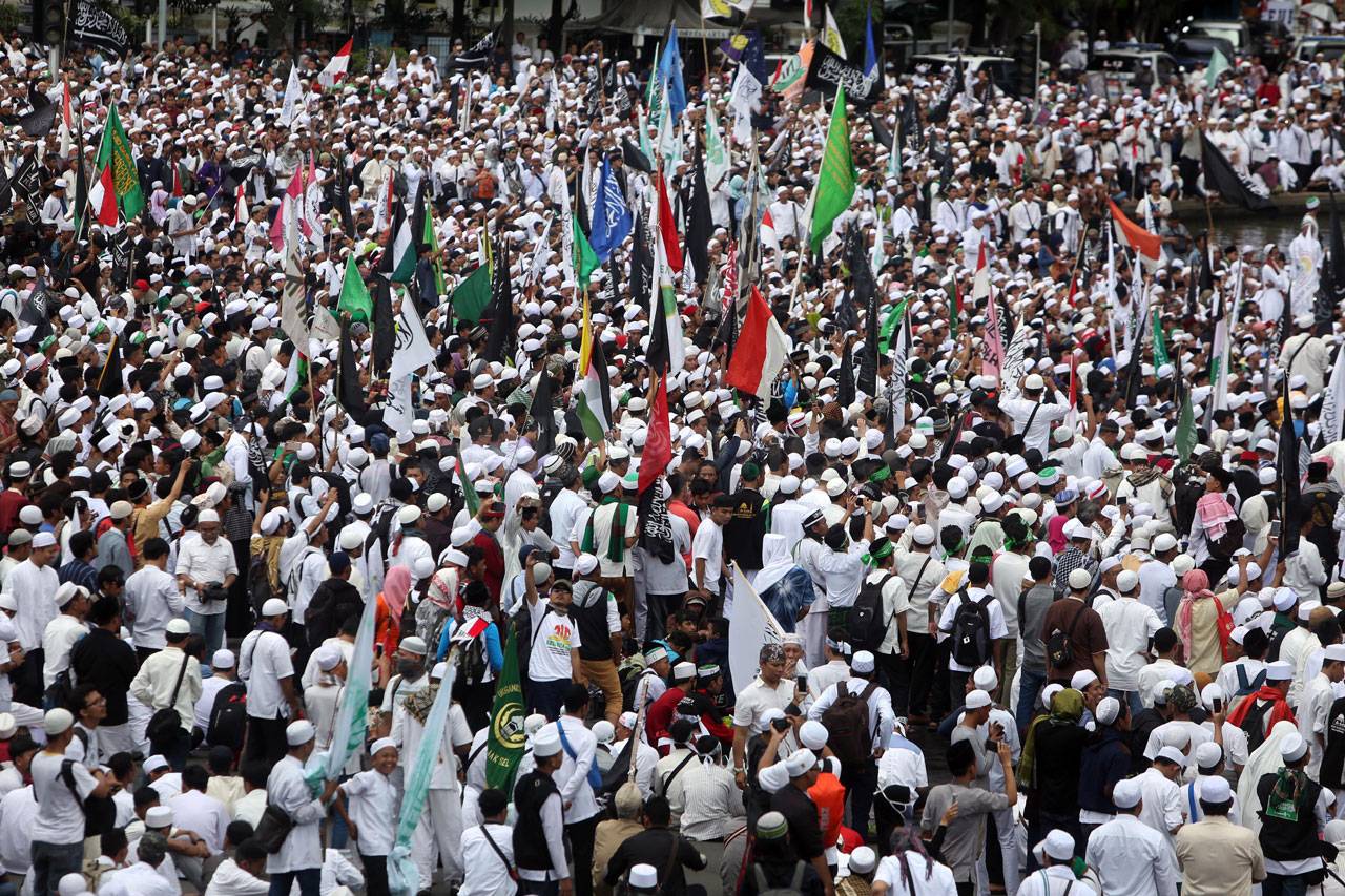 Aksi 313 Berlangsung...