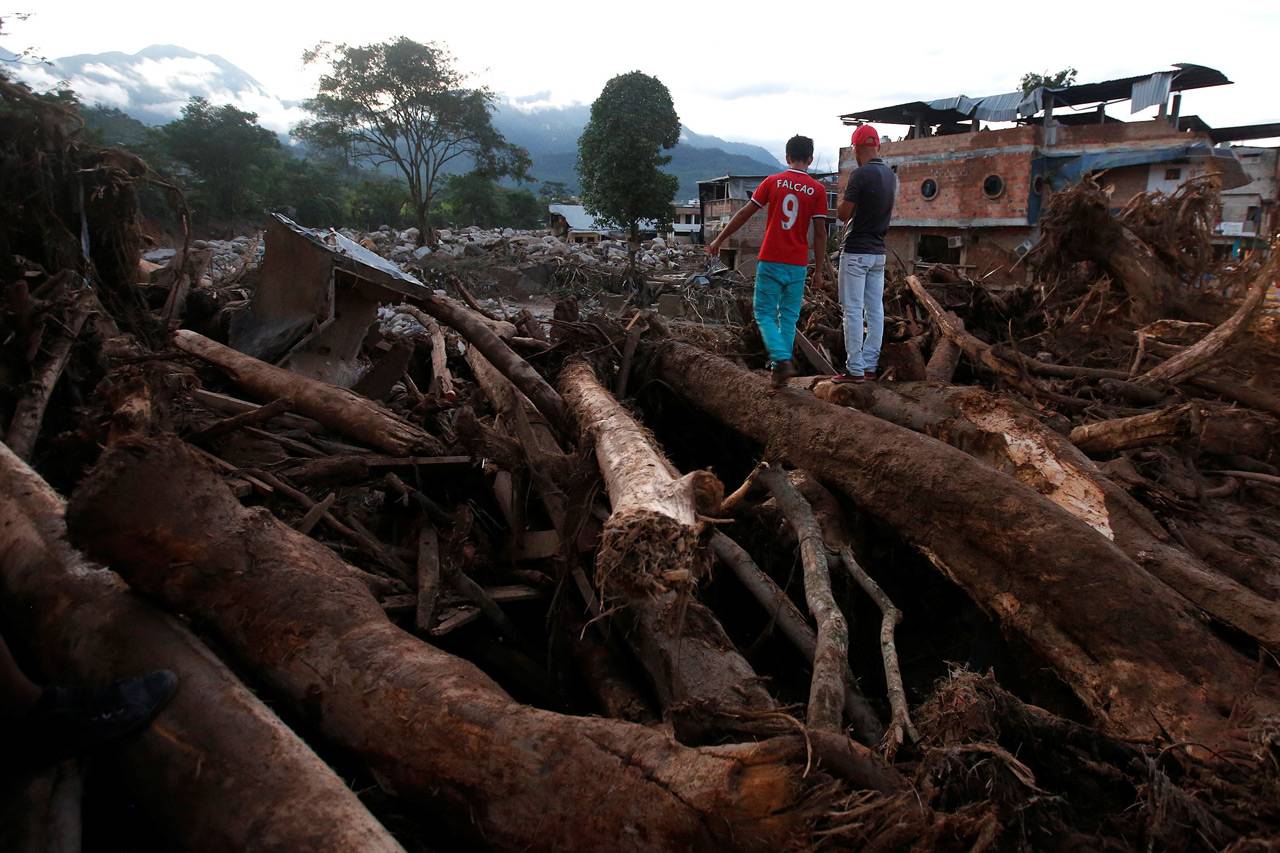 Banjir Bandang, Ratusan...