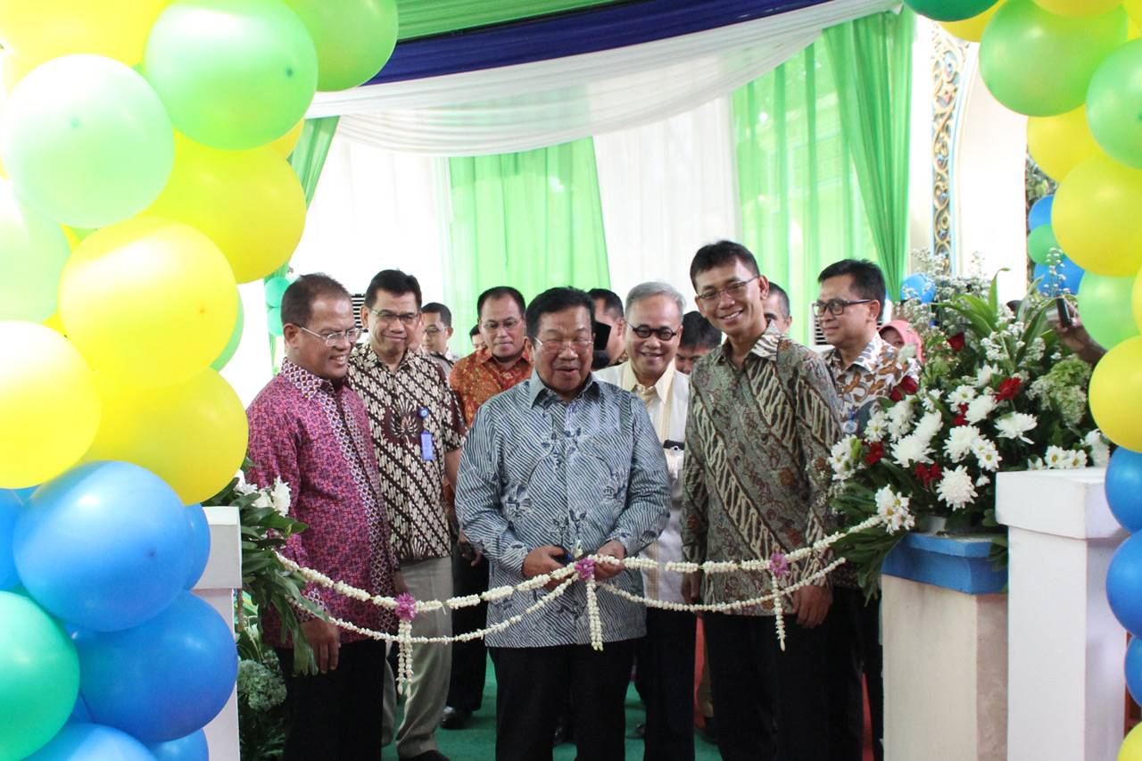 Bukopin Syariah Buka...
