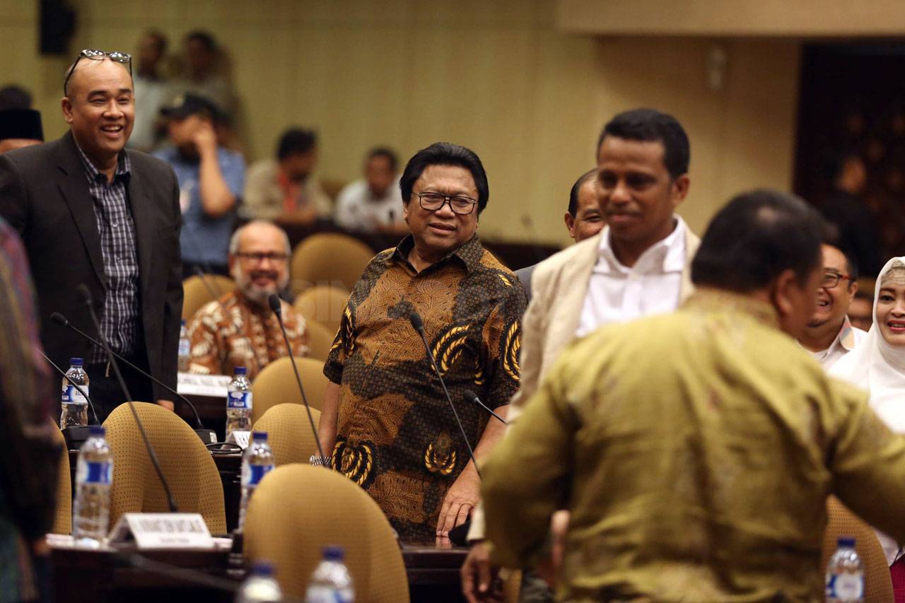 Oesman Sapta Terpilih...