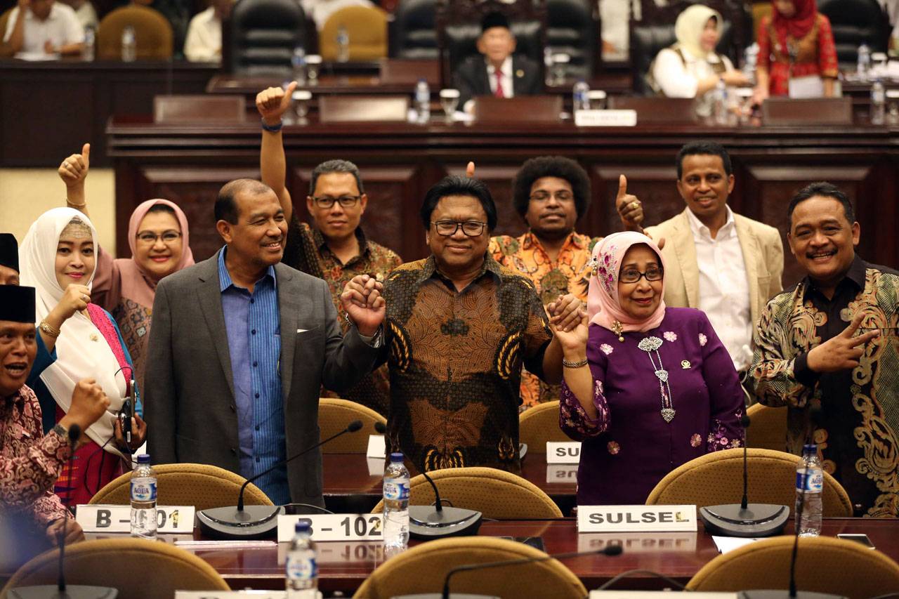 Oesman Sapta Terpilih...