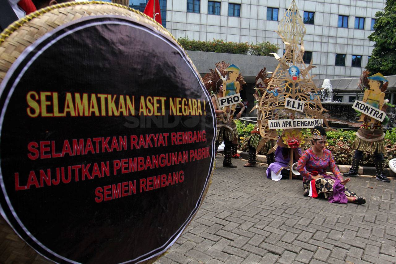 Aksi Budaya Dukung Pabrik...
