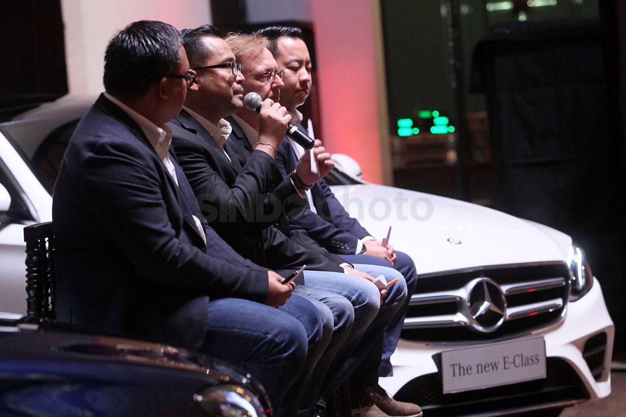 Mercedes Benz The New...