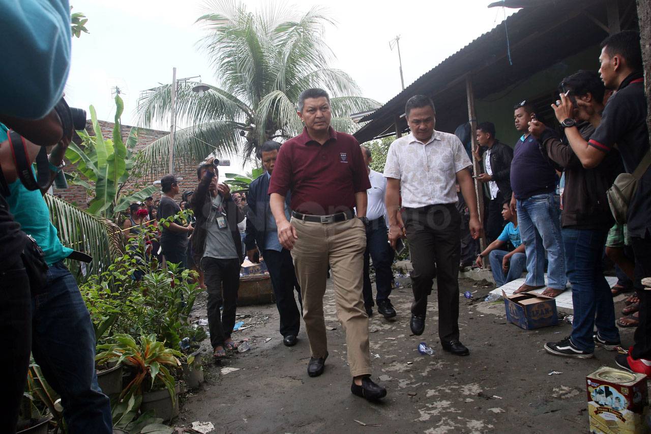 Satu Keluarga di Medan...