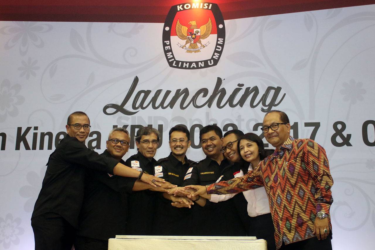 KPU Luncurkan 5 Buku...