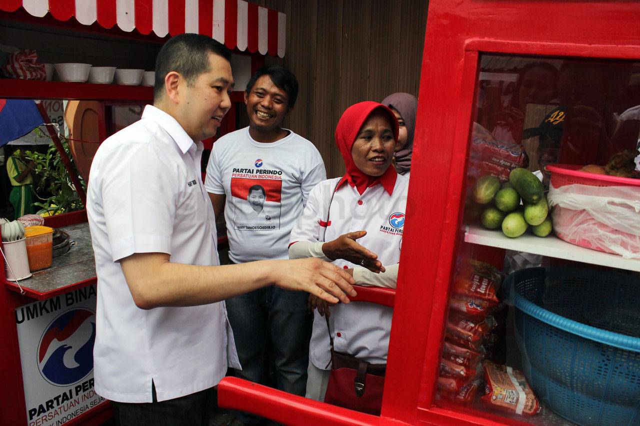 HT Kunjungi Bazar Beras...
