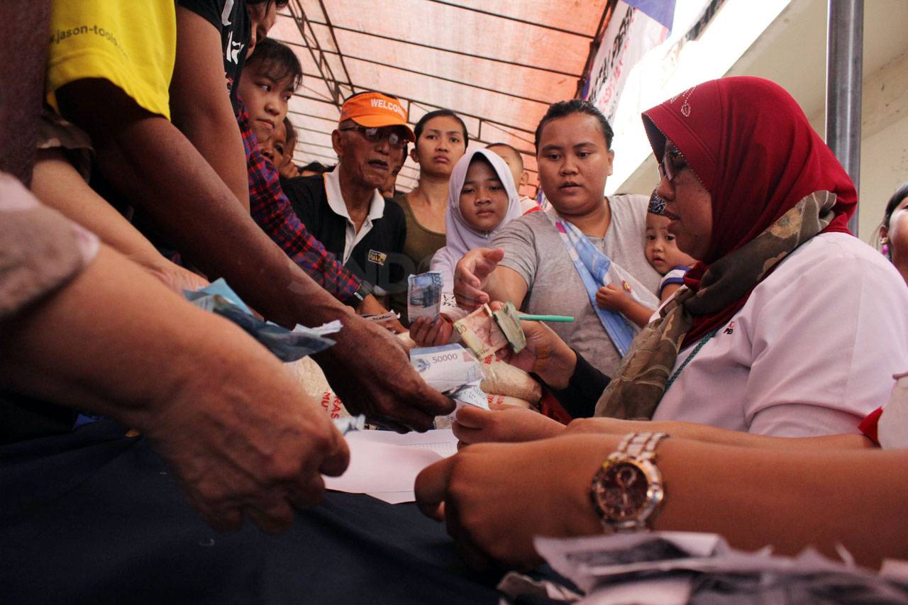 HT Kunjungi Bazar Beras...