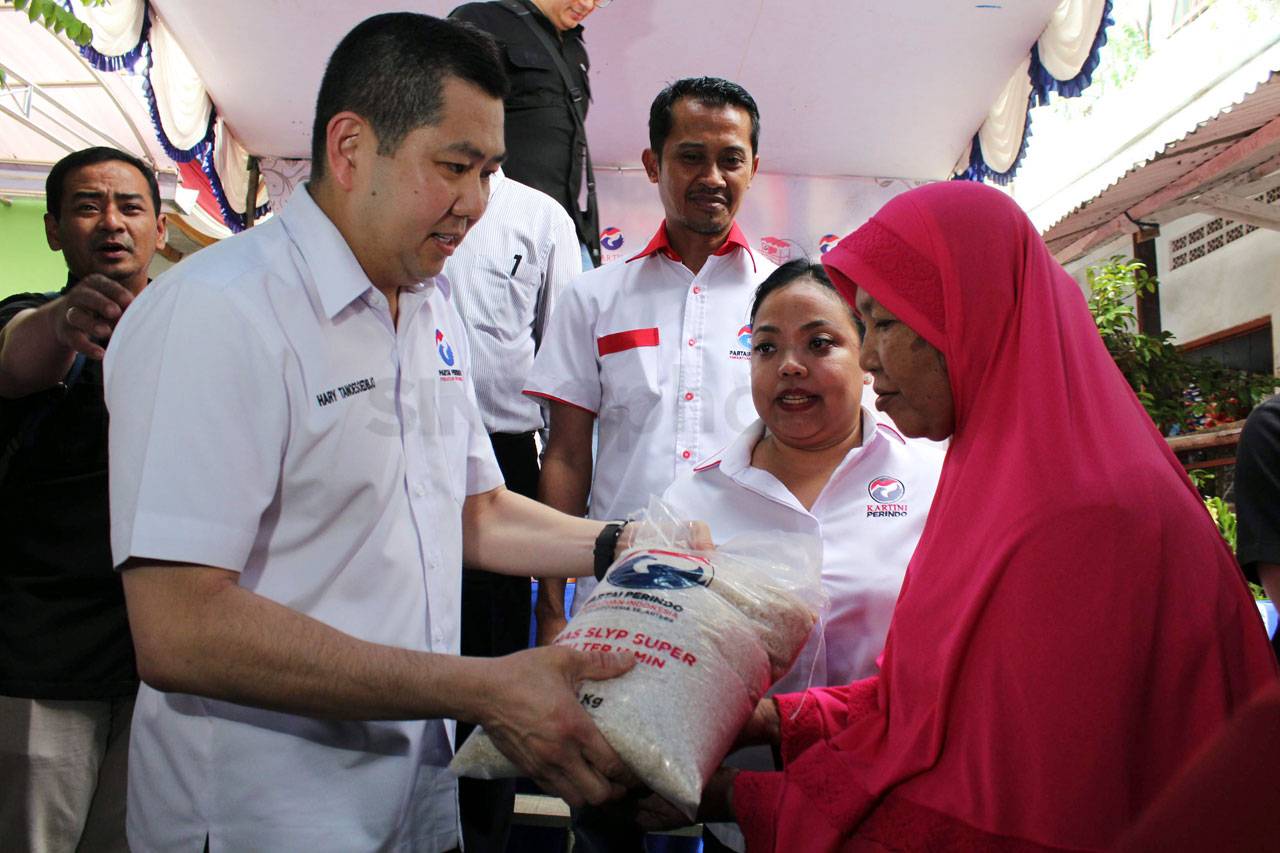 HT Kunjungi Bazar Beras...