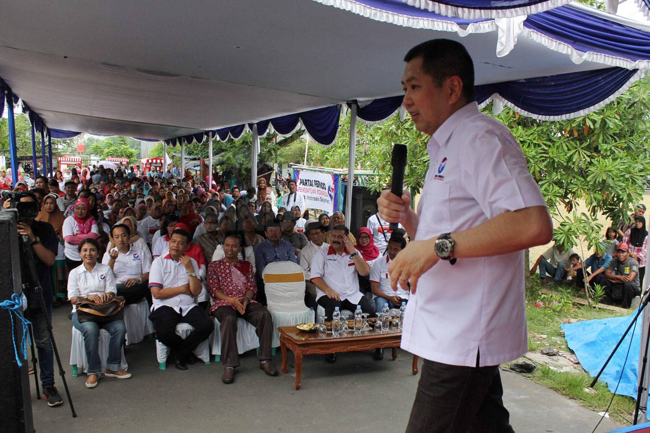 HT Kunjungi Bazar Beras...