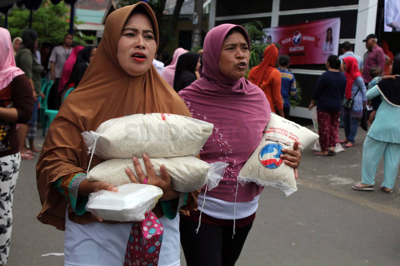 HT Kunjungi Bazar Beras...