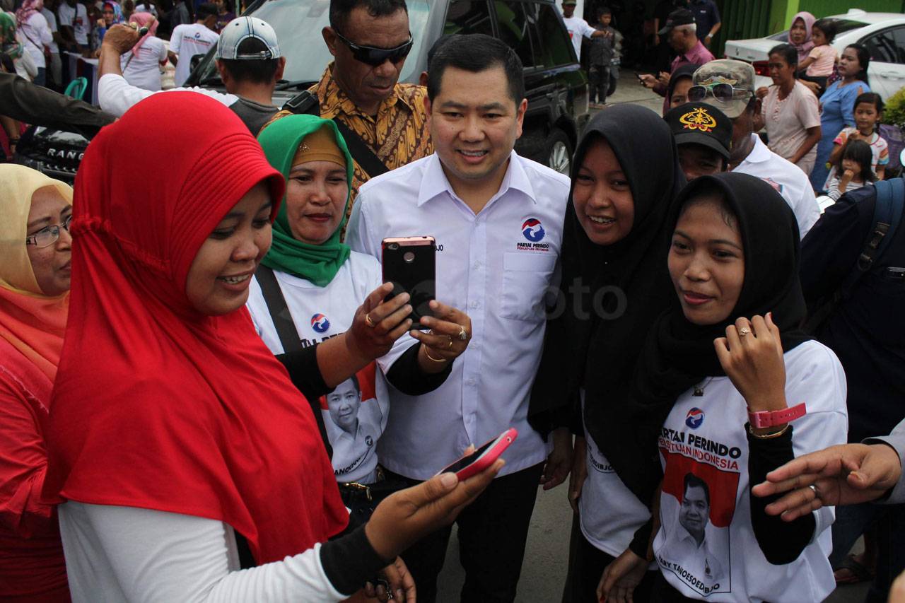 HT Kunjungi Bazar Beras...
