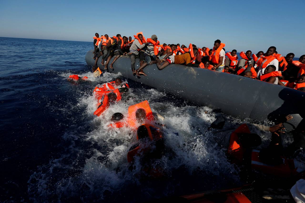 Penyelamatan Migran...