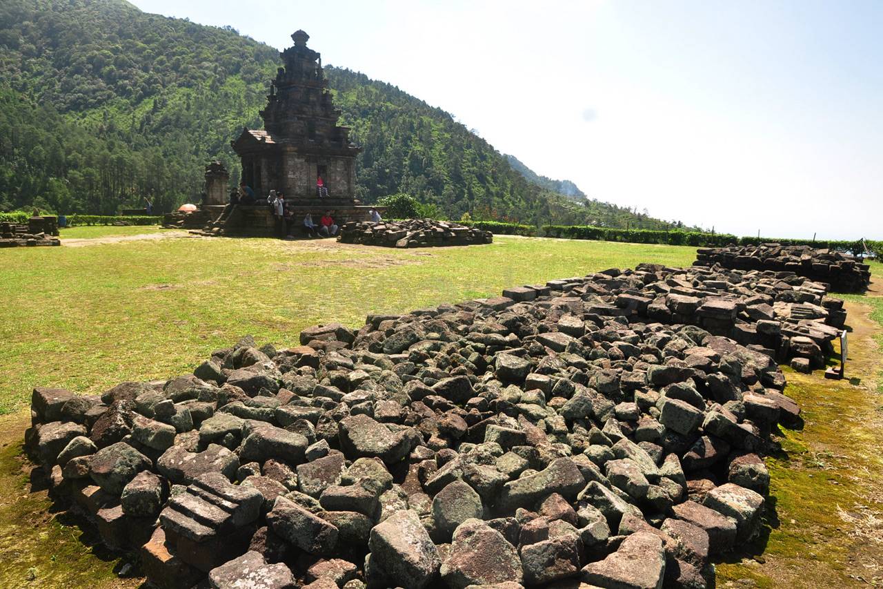 Wisata Akhir Pekan di...