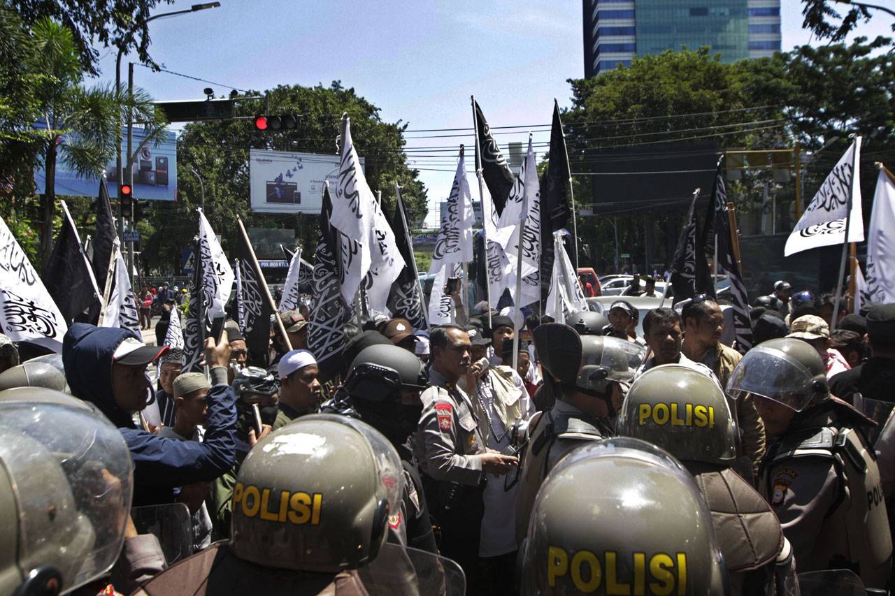 Massa Hizbut Tahrir...