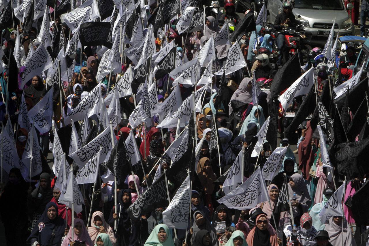 Massa Hizbut Tahrir...