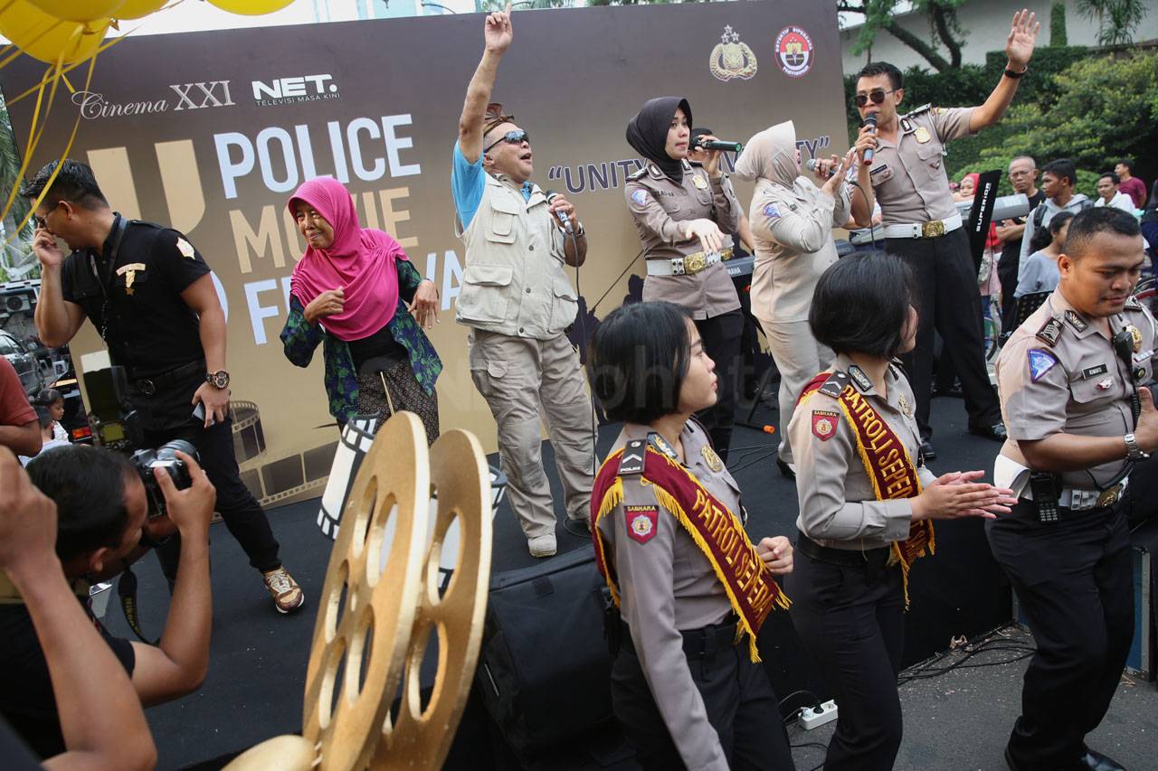 Peringati HUT Ke-72,...