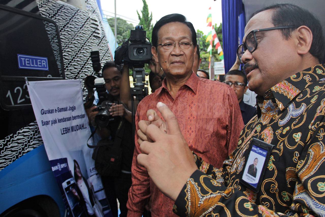 Sri Sultan Tinjau Samsat...