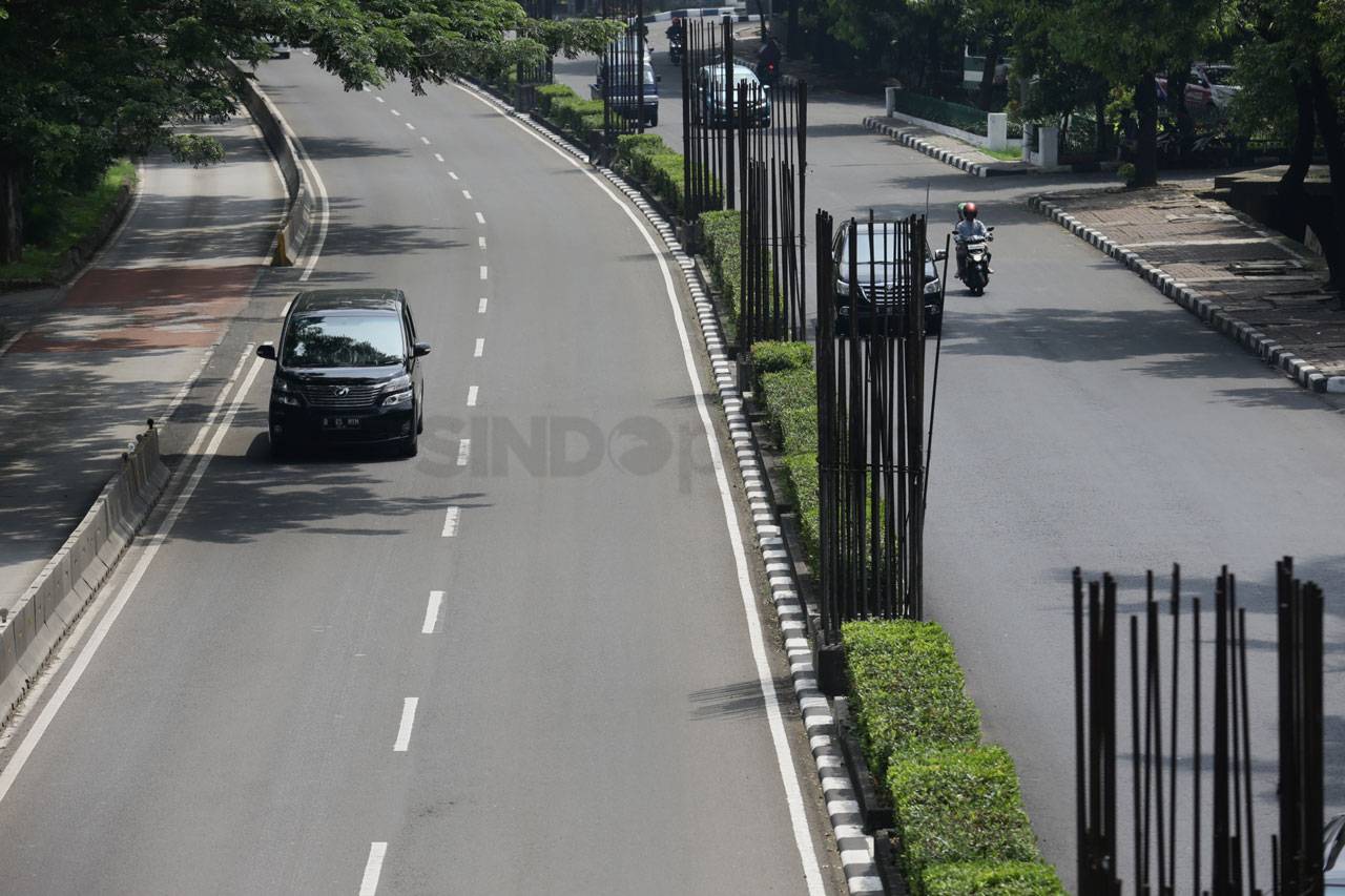 Jalanan Jakarta Lengang...