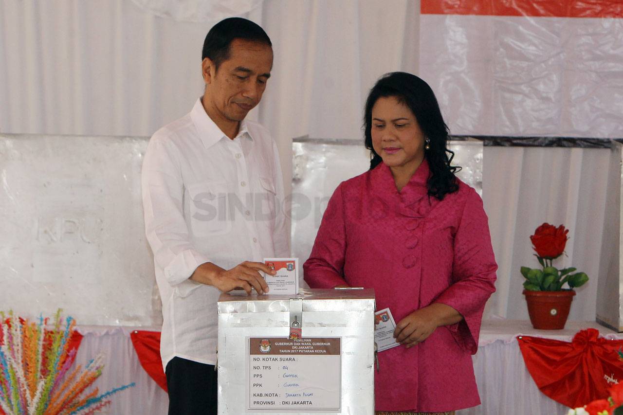 Presiden Jokowi Nyoblos...