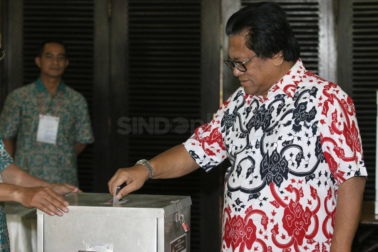 OSO Nyoblos di TPS 03...
